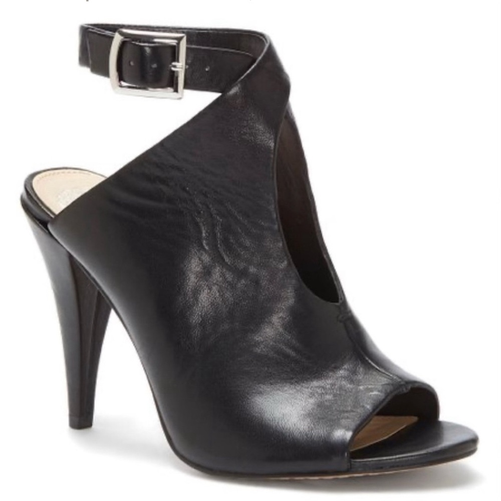 Vince Camuto leather black ankle strap heels Never worn! NWOT